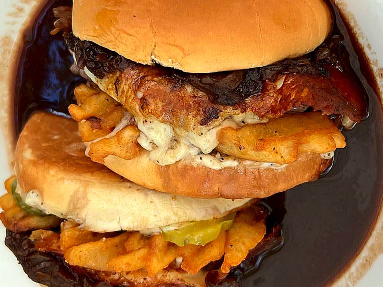 Canadian Tuxedo Burger