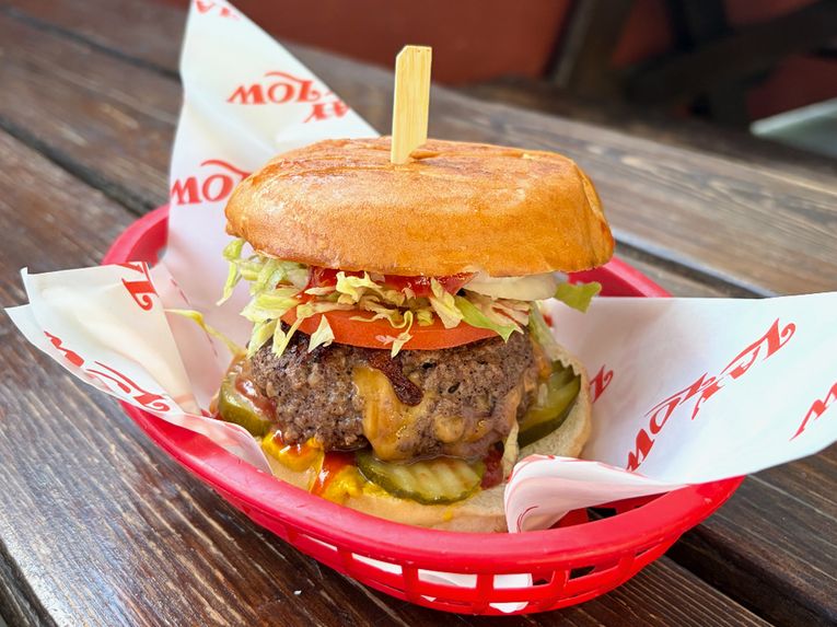 Club 21 Juicy Lucy