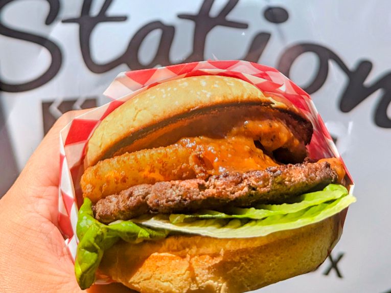 Black Pepper Burger