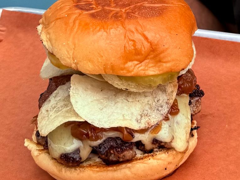 Mont Dew Burger