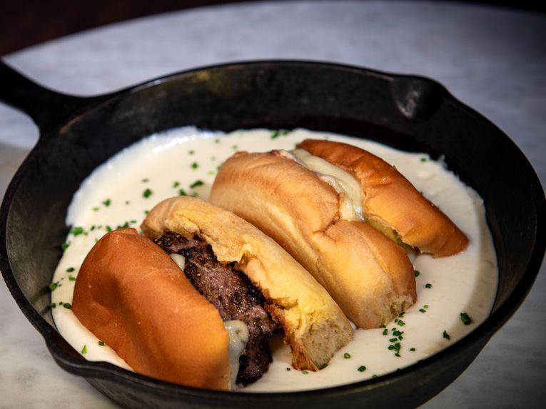 Cacio e Pepe Burger